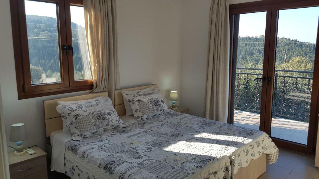 Villa Danae Gaios Bagian luar foto