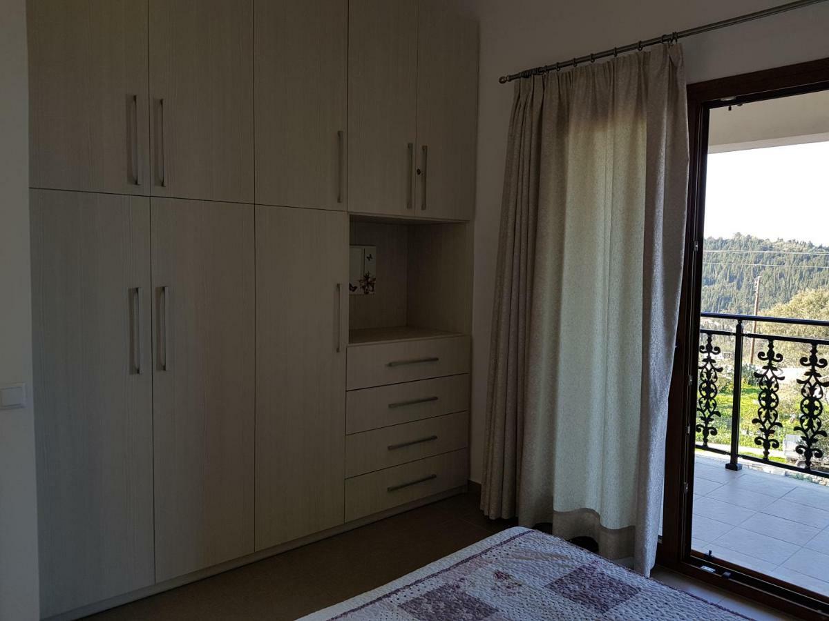 Villa Danae Gaios Bagian luar foto